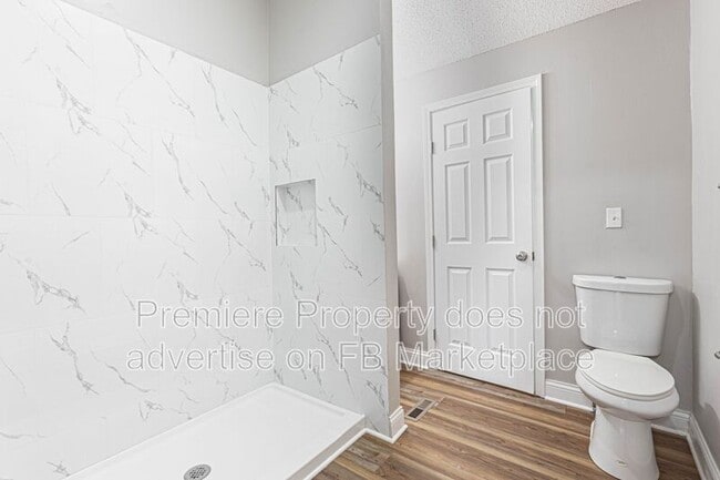 Building Photo - 1749 Sinnott Cir