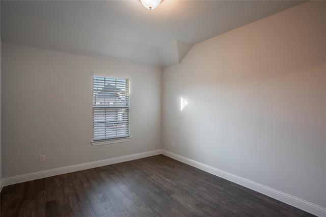 Building Photo - 7600 Clear Rapids Dr