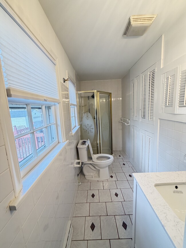 Building Photo - 2648 Melbourne Dr