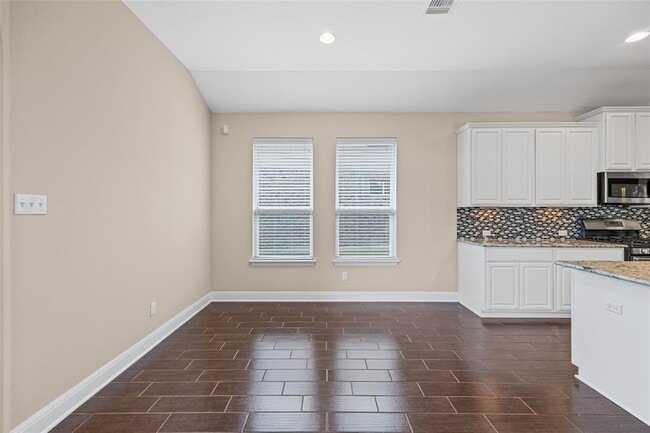 Building Photo - 17900 Crimson Apple Way