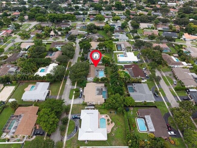 Building Photo - 7460 NW 7th Ct