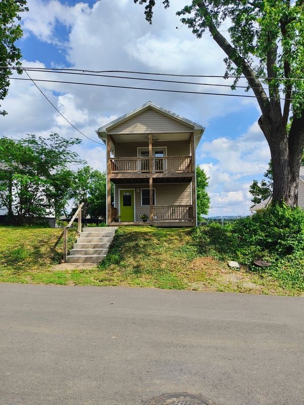 Primary Photo - 2232 Mississippi Ave