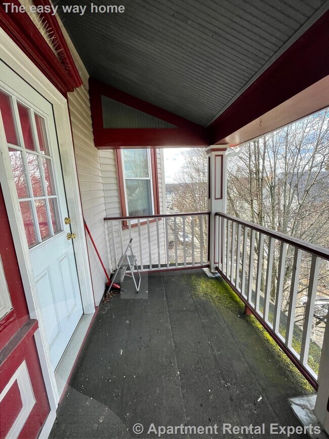 Building Photo - 14 Garrison Ave