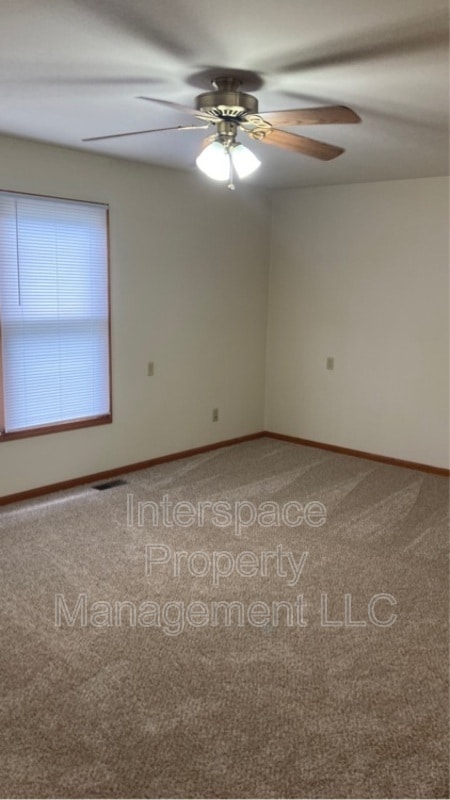 Building Photo - 145 Liberty Ln
