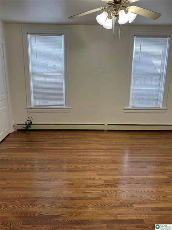 Building Photo - 531 Linden St