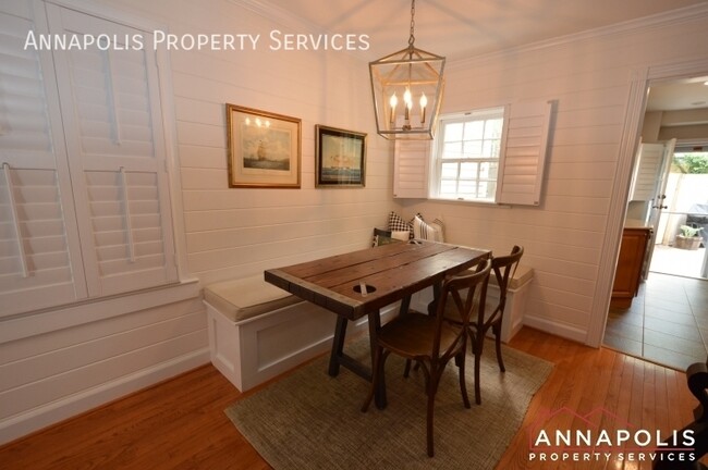 Building Photo - 34 pinkney street