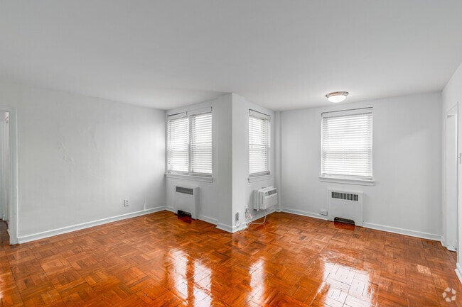 Interior Photo - The Mayfair Apartments