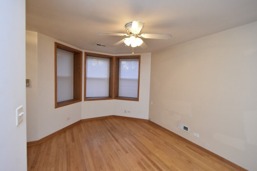 Building Photo - 2724 N Magnolia Ave