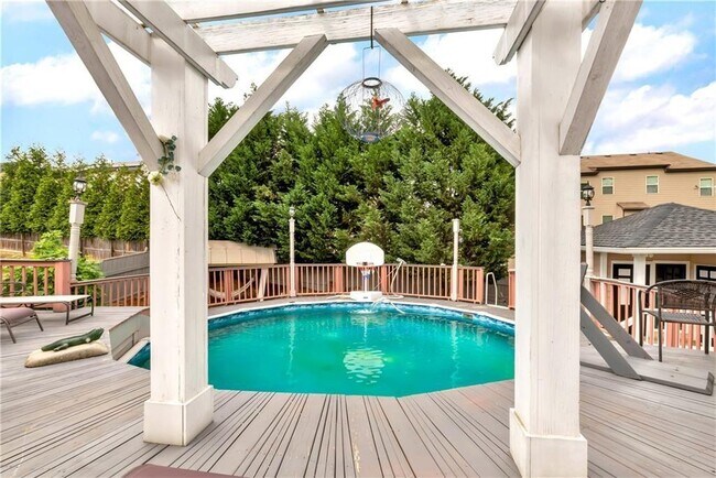 Building Photo - 493 Pebble Chase Ln