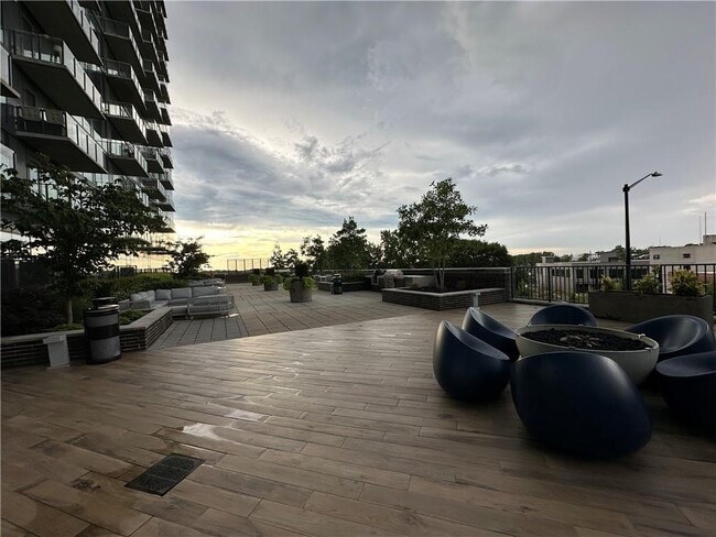 Building Photo - 788 West Marietta St NW