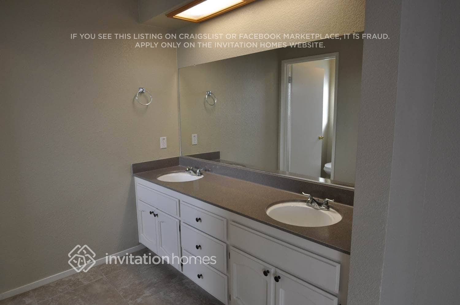 Building Photo - 8556 Sunnybrae Dr