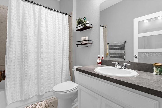 Building Photo - 2320 Grasmere Vw Pkwy S