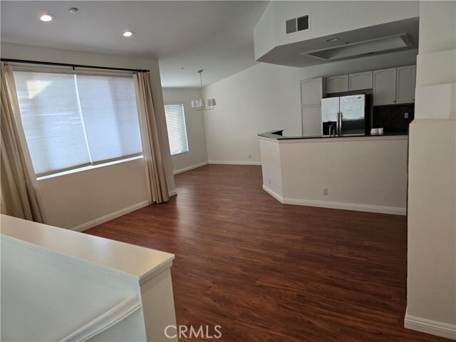 Building Photo - 3317 E Metcalf Cir