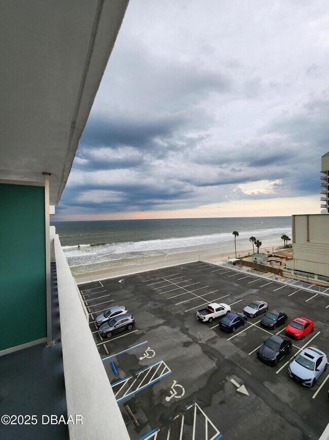 Building Photo - 2800 N Atlantic Ave