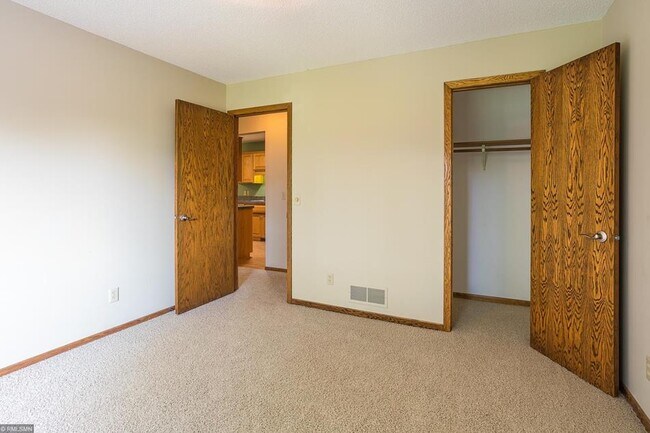 Building Photo - 9241 Upland Ln N