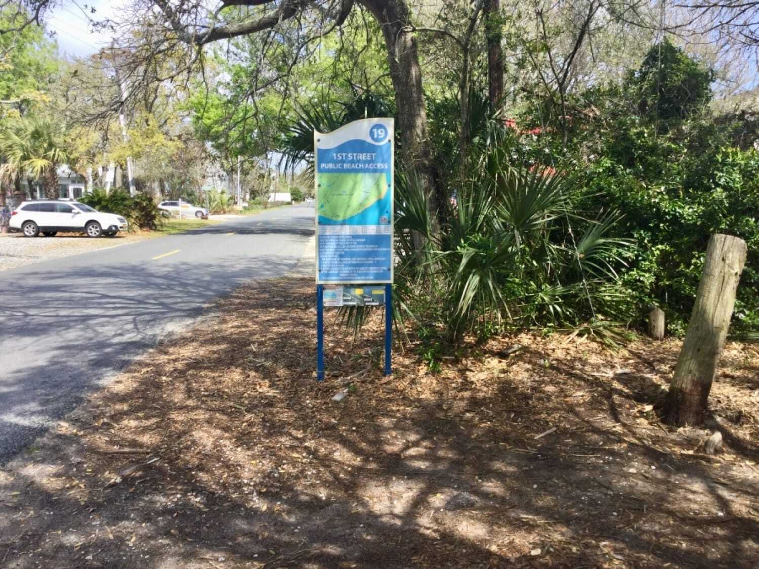 1st Street Beach Sign - 422 Seabreeze Dr