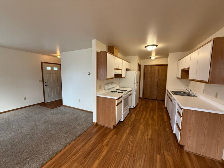 Building Photo - 1212 Glenn Pl