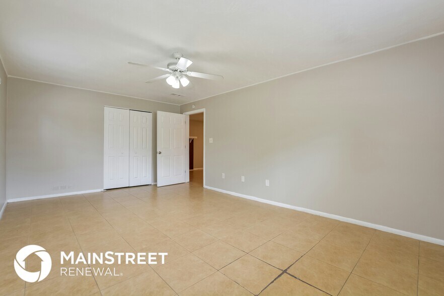 Building Photo - 2215 Falkner Rd