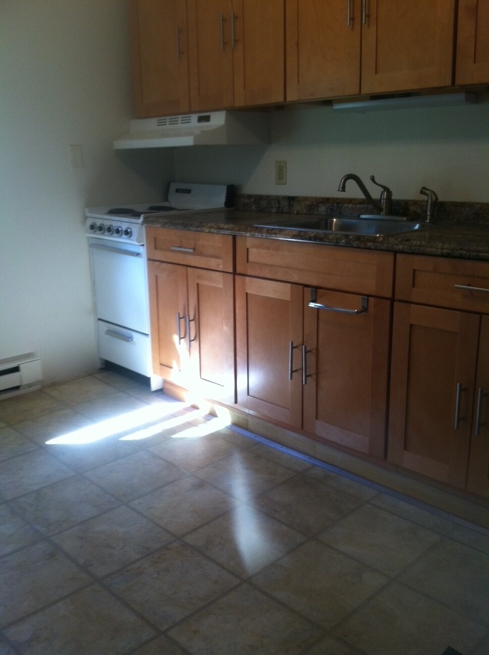 Building Photo - 26A Rochester St