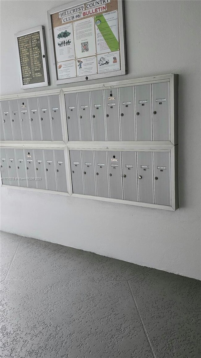 Building Photo - 1200 Hillcrest Ct