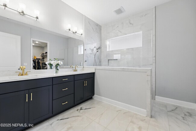 Building Photo - 11245 Strategy Ct
