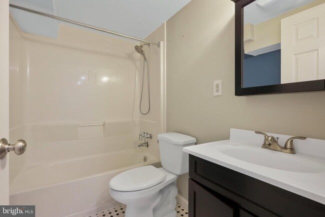 Building Photo - 3030 Manning St