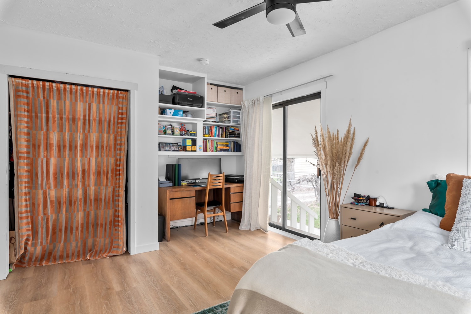 Building Photo - 716 E 50 S