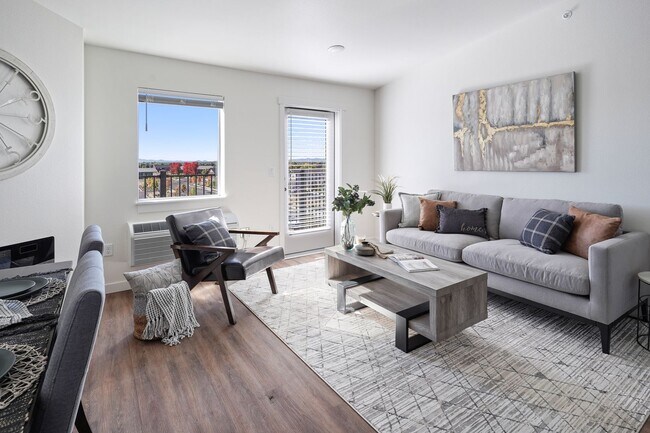 Building Photo - Spring Into Savings: $500 Rent Credit & $5...