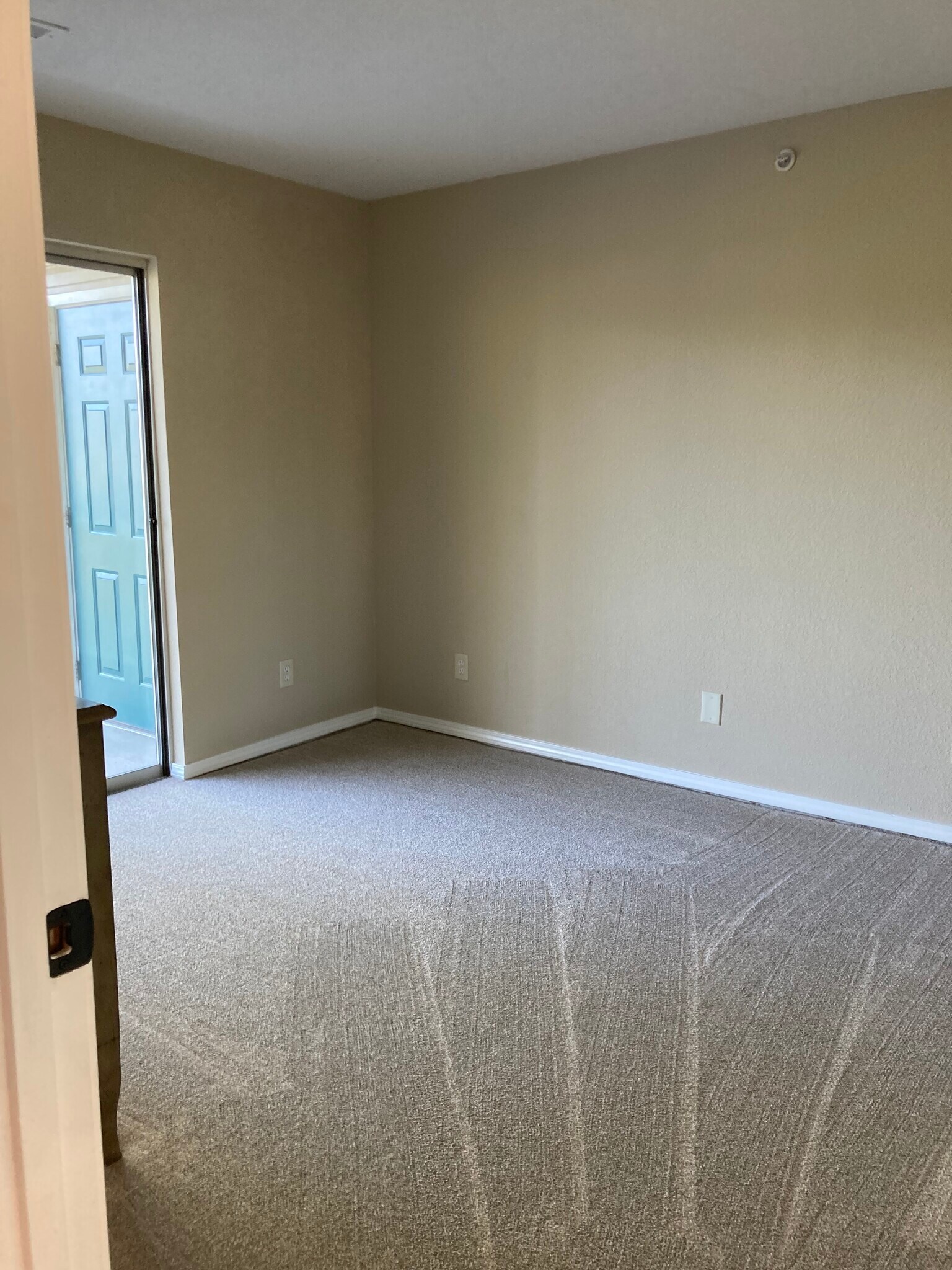 Building Photo - 34 Golfshores Dr