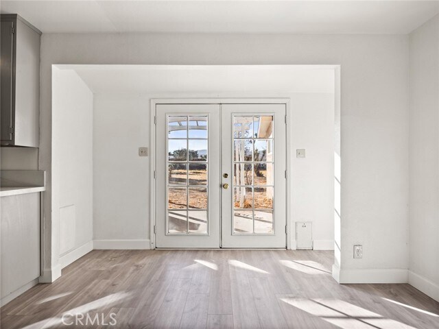 Building Photo - 5302 W Ave L-2