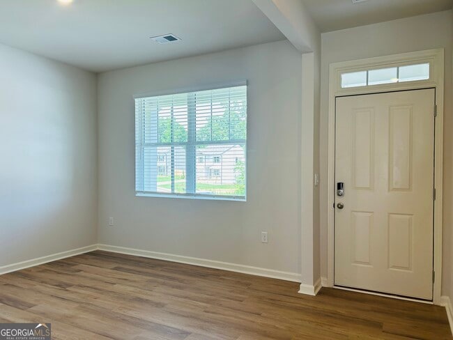 Building Photo - 112 Glenrise Dr