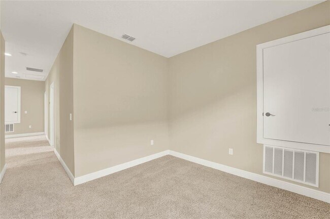 Building Photo - 10282 Henbury St
