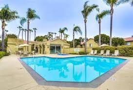 Building Photo - Upper 1 Bedroom Unit Located in Verano Com...