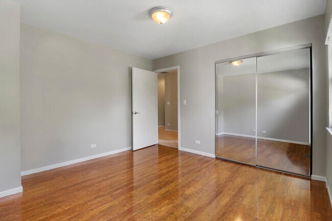 Building Photo - 407 Ballard Dr