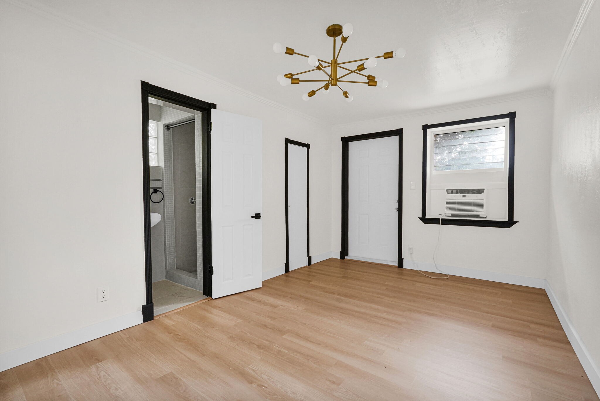 Building Photo - 751 NE 122nd St