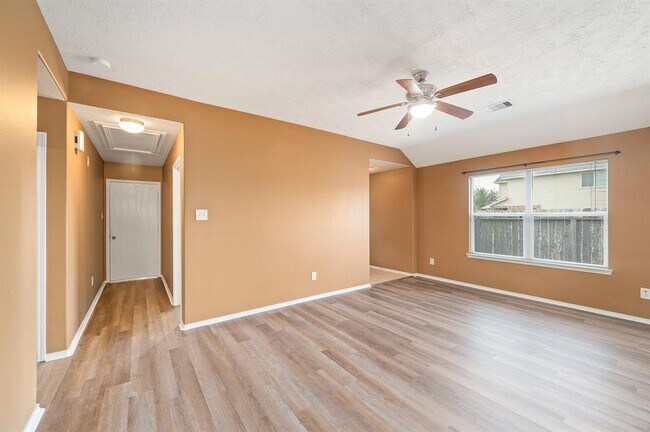 Building Photo - 17219 Osprey Landing Dr