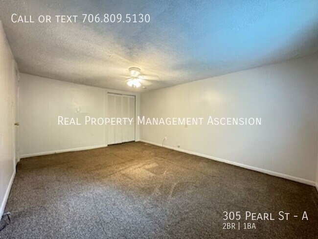 Building Photo - 305 Pearl Ave