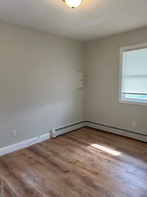 Building Photo - 3531 Shore