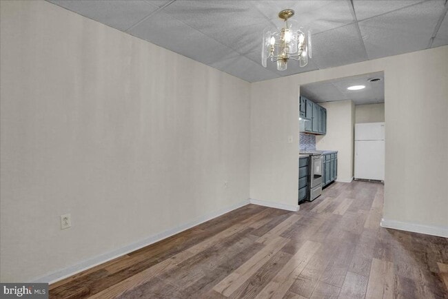 Building Photo - 448 Penn Ave