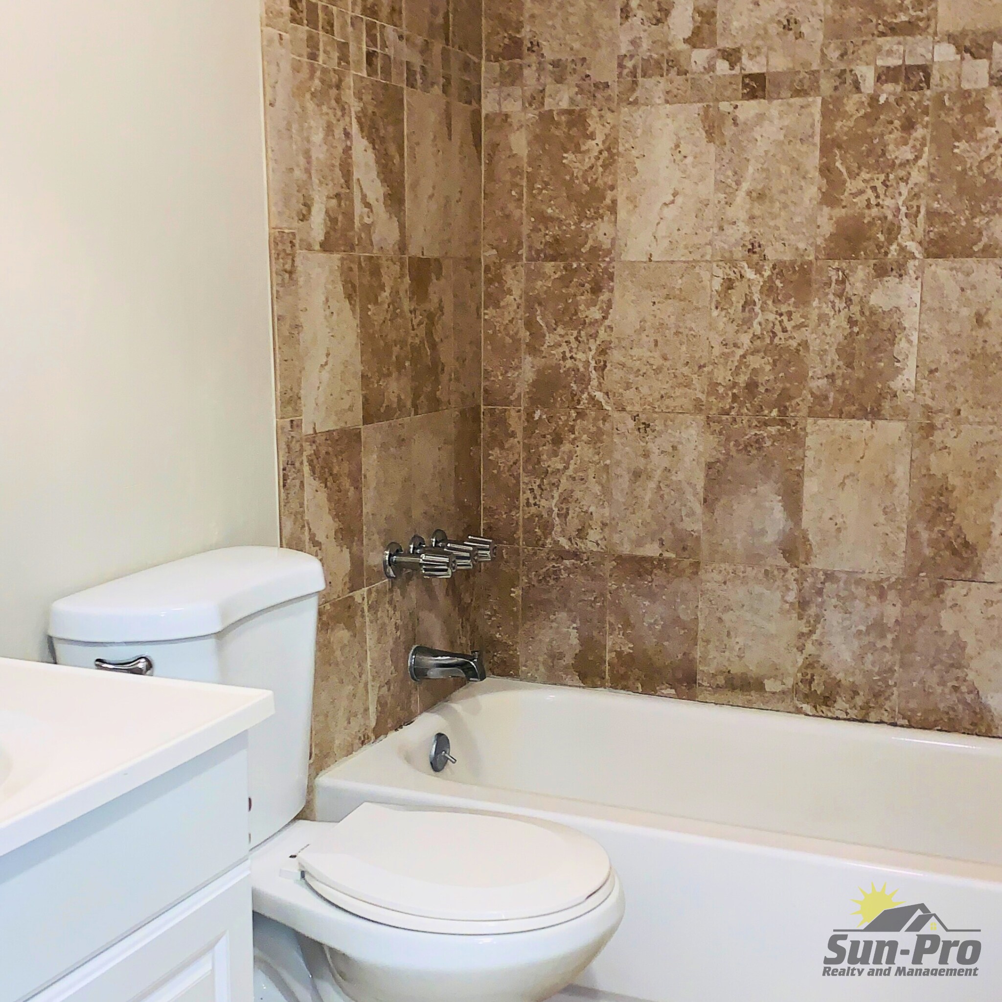 Building Photo - 957 Glenwood St