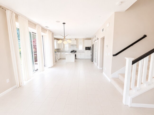 Building Photo - Now Available for Rent — Beautiful 3-Story Townhome in Hayward