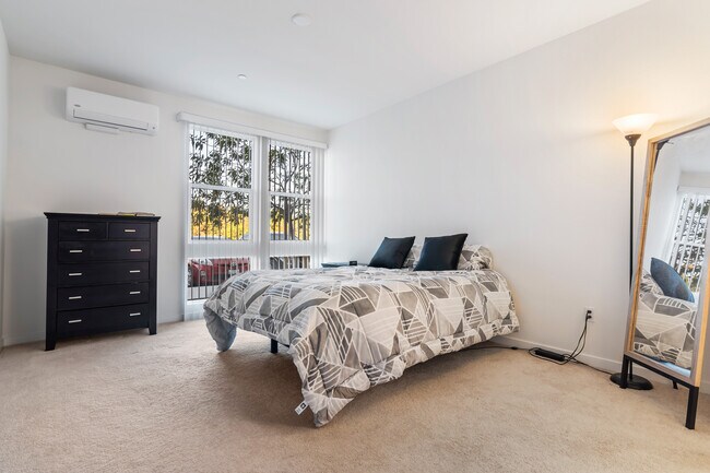 Building Photo - 2400 Wildflower Station Pl