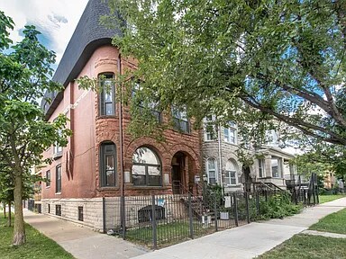 Building Photo - 2901 W Washington Blvd