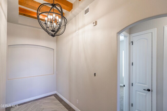 Building Photo - 13368 Emerald Glass Dr