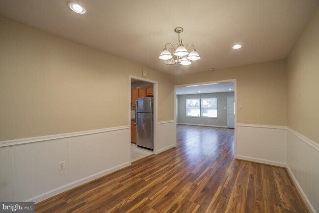 Building Photo - 2090 Jason Ct