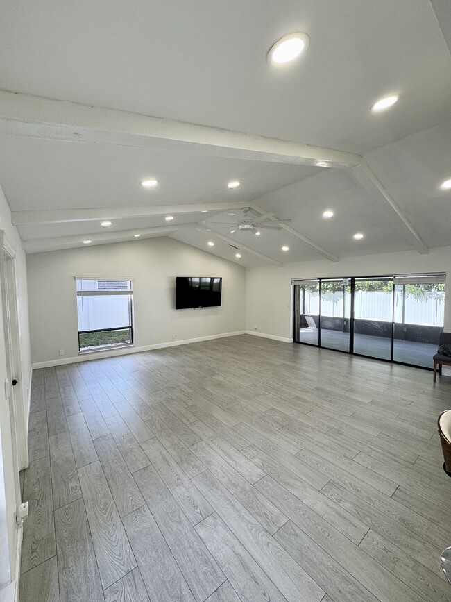 Building Photo - 1523 Gallinule Dr