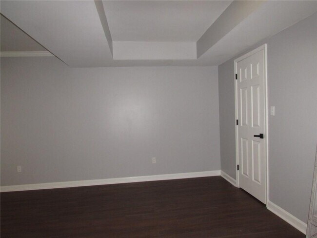 Building Photo - 1716 Twin Brooks Dr SE