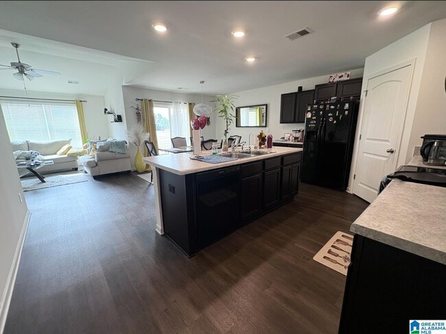 Building Photo - 788 Michelle Mnr