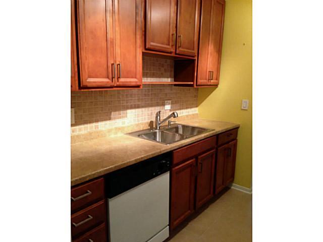 Building Photo - 10762 La Placida Dr