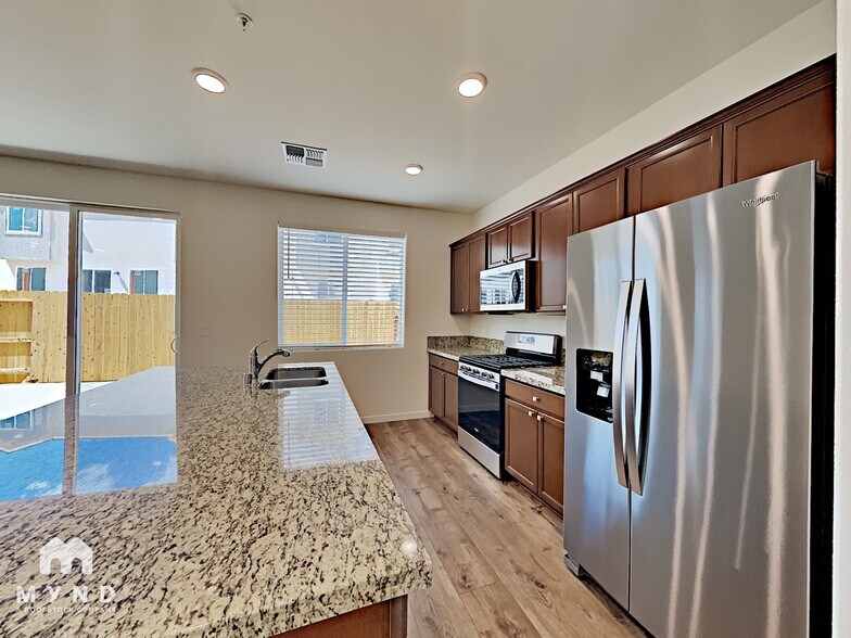 Building Photo - 4873 Black Falcon Wy
